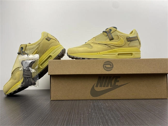Nike Air Max 1 Travis Scott Cactus Jack Saturn Gold Soft 5199
