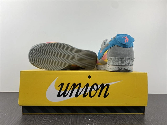 Nike Cortez Union Light Smoke DR1413- FashionForward 5215