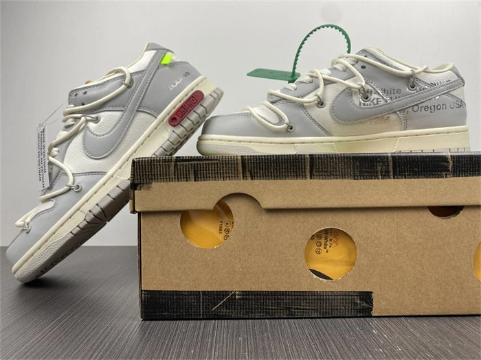 Vibrant Nike Dunk Low Off-White Lot 25 DM1602- 5081