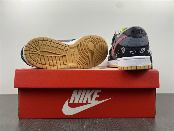 Premium Nike Dunk Low SE FREE DH0952- 4775