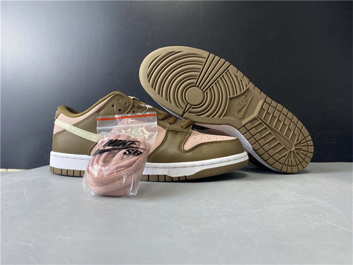 Bright Nike Dunk SB Low Stussy Cherry 304292- 4942