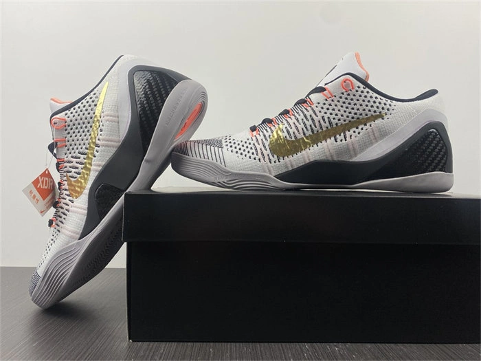 Neat Nike Kobe 641714- 5022
