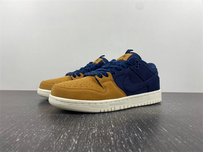 Nike SB Dunk Low Pro PRM 90s Backpack DX6775- ZipUp 4583