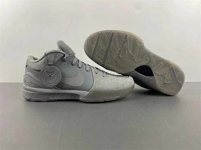 Nike Zoom Kobe 6 869450- Snug 4958