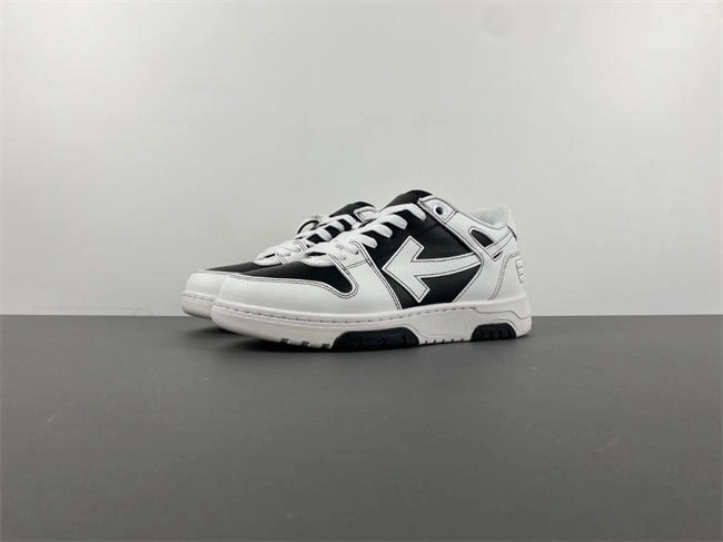 OFF-WHITE Out Of Office DailyWear 3131