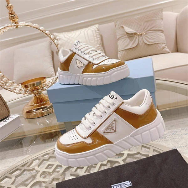 PRADA TopPick 3209