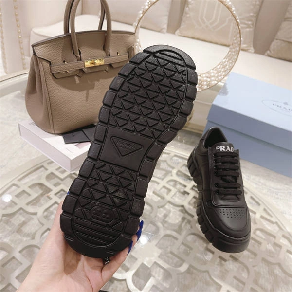 PRADA Stylish 3214